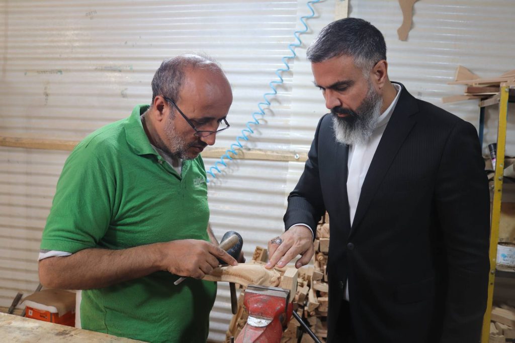 برای فتح بازارهای جهانی تنها کافی است با هم متحد شویم